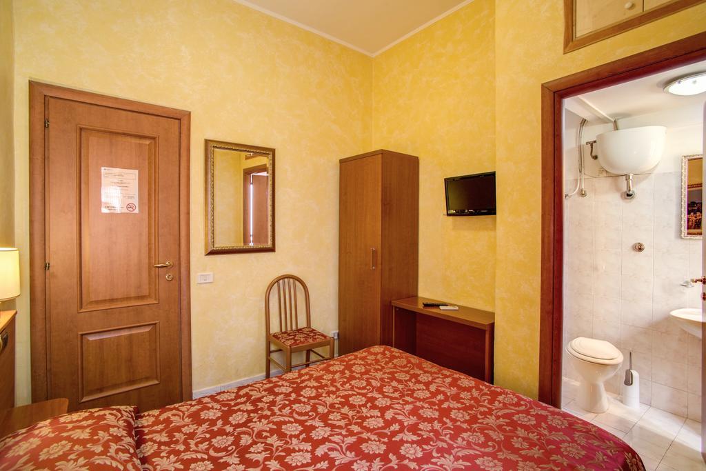 Monti - Pensión 2*